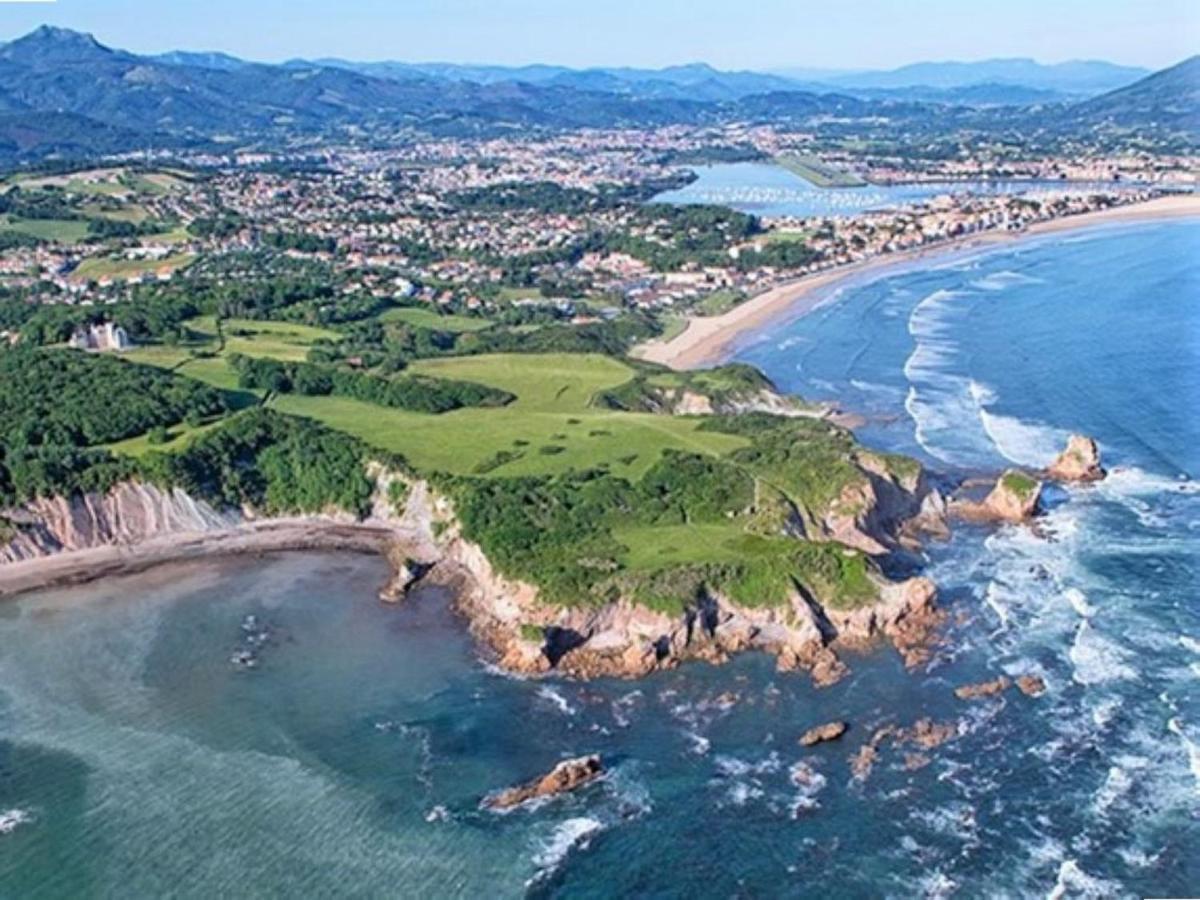 Appartement A 200 M De La Plage Avec Terrasse Et Parking, Au Coeur Des Commerces Et Restaurants - Fr-1-2-426 Hendaye Zewnętrze zdjęcie